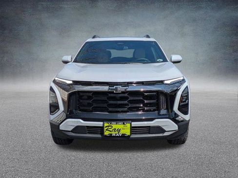 New 2026 Chevrolet Equinox ACTIV AWD/4WD image 9