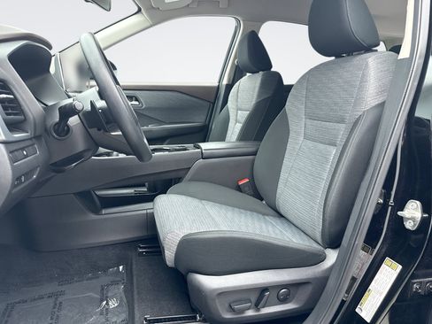 Used 2023 Nissan Rogue SV AWD/4WD image 11