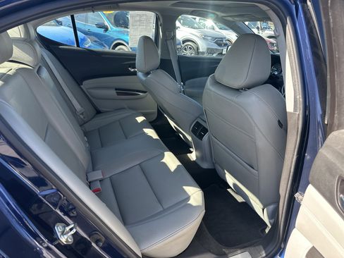 Used 2016 Acura TLX image 15