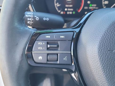 Used 2023 Honda CR-V EX-L image 18