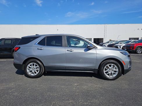 Certified 2023 Chevrolet Equinox LT FWD image 7