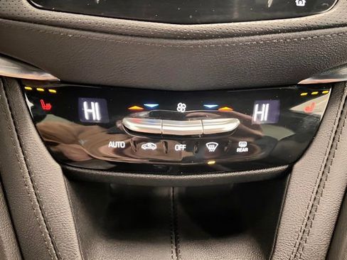 Certified 2023 Cadillac XT5 Premium Luxury image 35