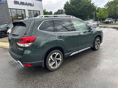 Certified 2023 Subaru Forester Touring AWD/4WD image 3