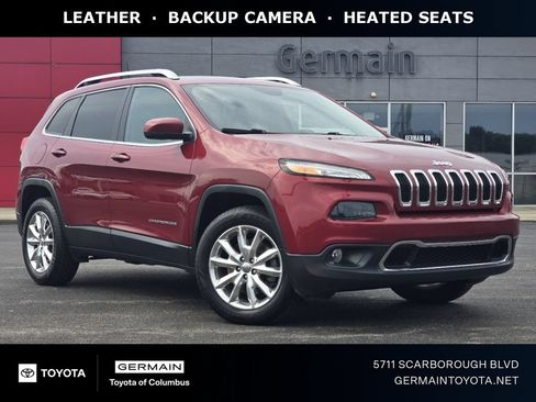 Used 2017 Jeep Cherokee Limited AWD/4WD image 1
