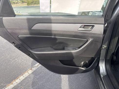 Used 2019 Hyundai Sonata SEL image 15