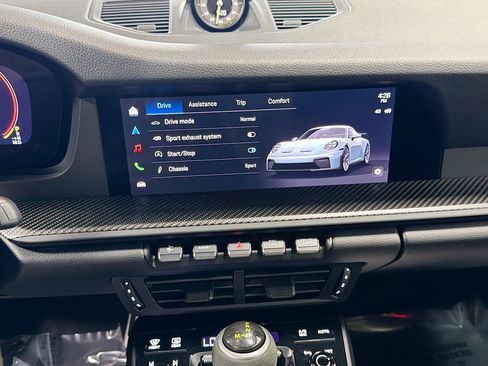 Certified 2026 Porsche 911 GT3 RWD image 26