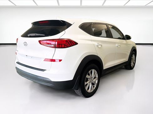 Used 2021 Hyundai Tucson SE FWD image 4