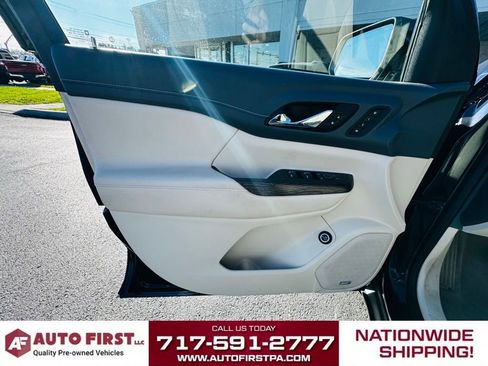 Used 2021 GMC Acadia Denali w/ Denali Ultimate Package image 10