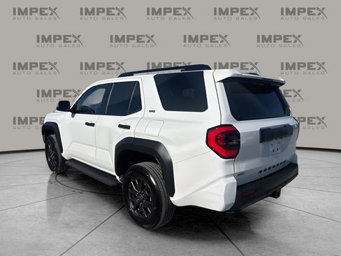 Used 2025 Toyota 4Runner SR5 image 3
