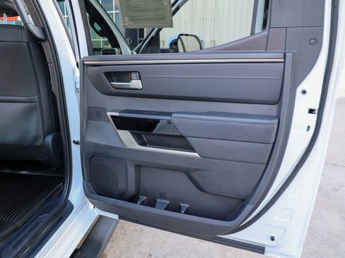 Used 2025 Toyota Tundra Limited image 45