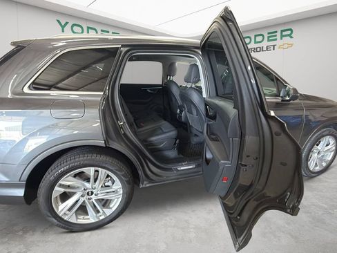 Used 2023 Audi Q7 3.0T Premium Plus w/ Premium Plus Package AWD/4WD image 35