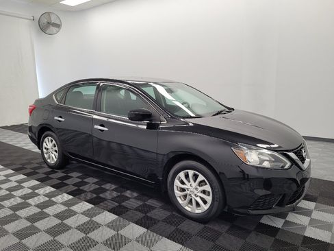 Used 2019 Nissan Sentra SV FWD image 11