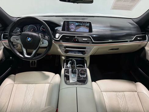 Used 2019 BMW 750i xDrive 750i xDrive w/ Executive Package image 13