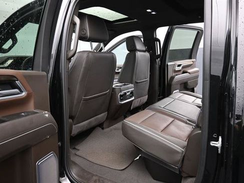 Used 2025 GMC Sierra 2500 Denali w/ Denali Reserve Package AWD/4WD image 14