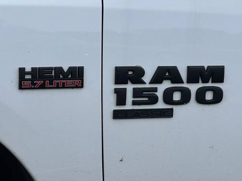 Used 2019 RAM 1500 Express w/ Wheel & Sound Group AWD/4WD image 26