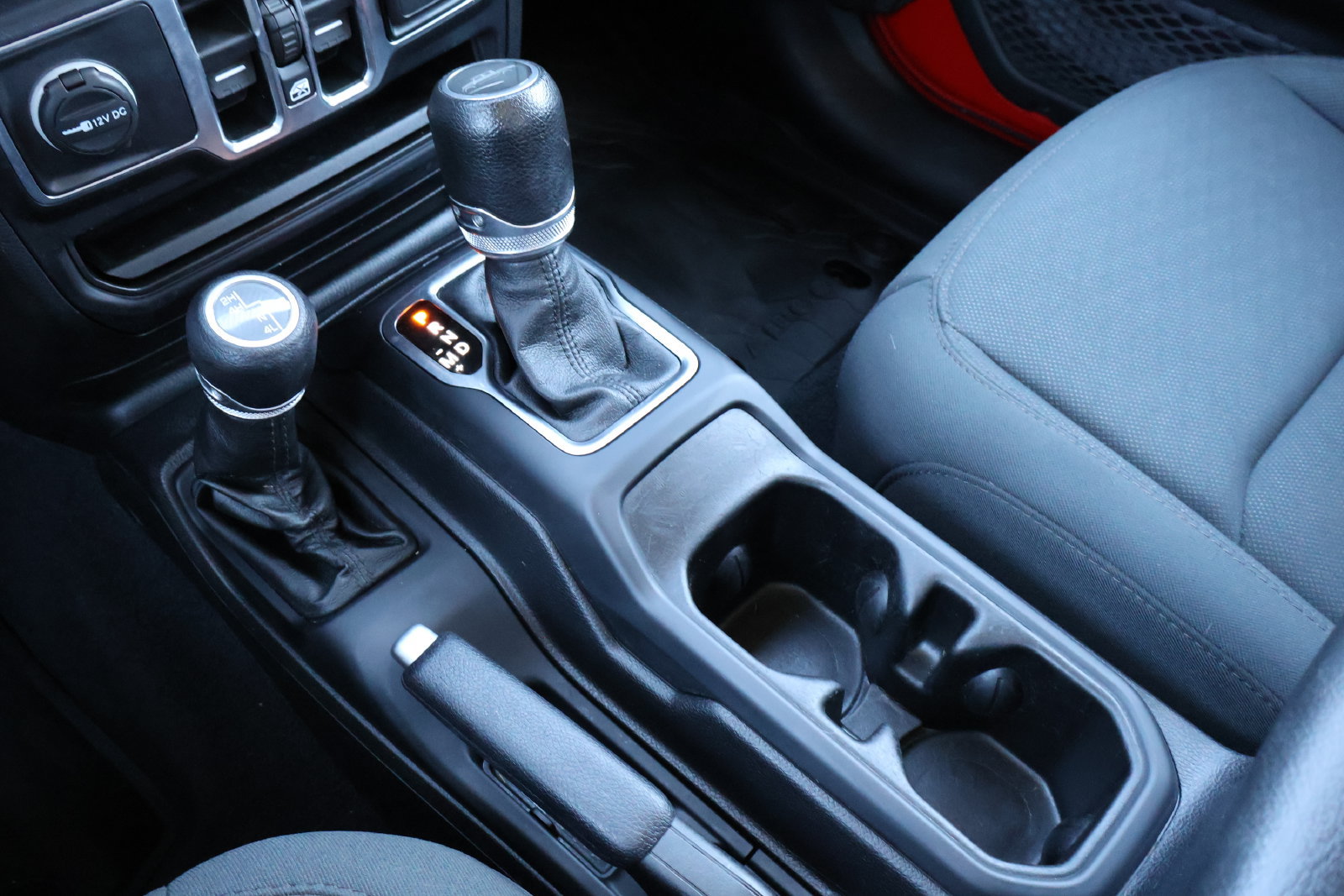 Used 2020 Jeep Gladiator Sport AWD/4WD image 20