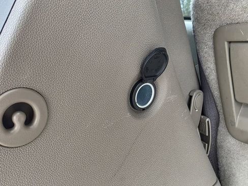 Used 2014 GMC Acadia Denali image 28