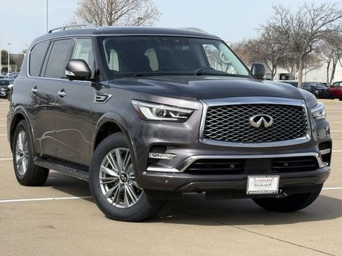 Used 2024 INFINITI QX80 Luxe image 2