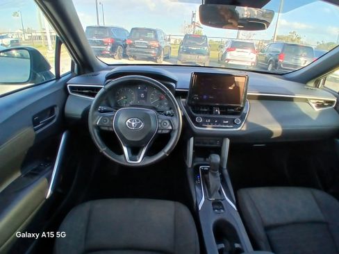 Used 2024 Toyota Corolla Cross AWD Hybrid image 26