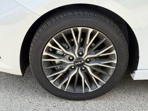 Used 2024 Kia Forte GT-Line image 7