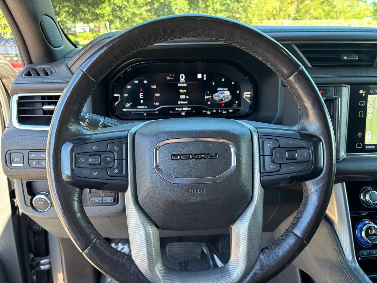 Used 2022 GMC Yukon Denali w/ Denali Premium Package RWD image 50