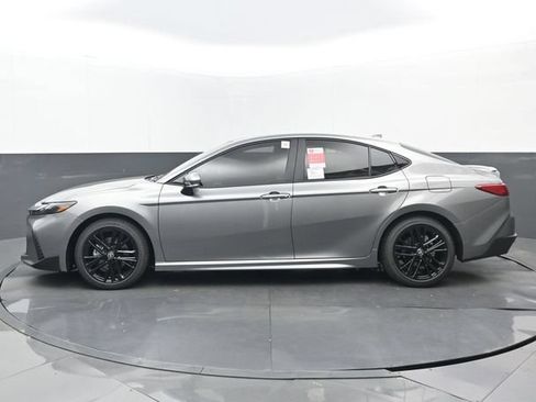 New 2026 Toyota Camry SE FWD image 21