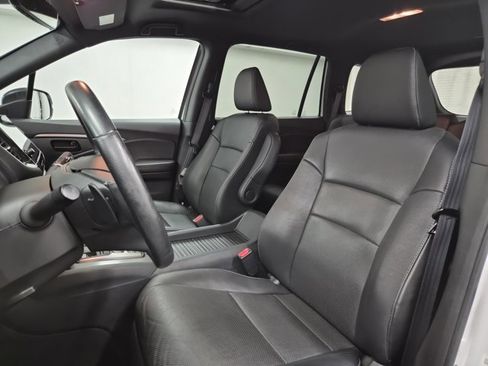 Certified 2023 Honda Passport EX-L image 23