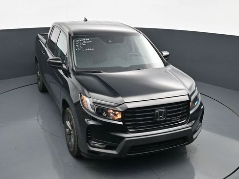 Used 2023 Honda Ridgeline Sport image 17