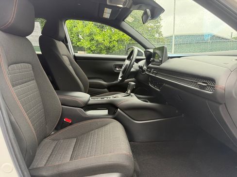 Certified 2024 Honda HR-V Sport image 28