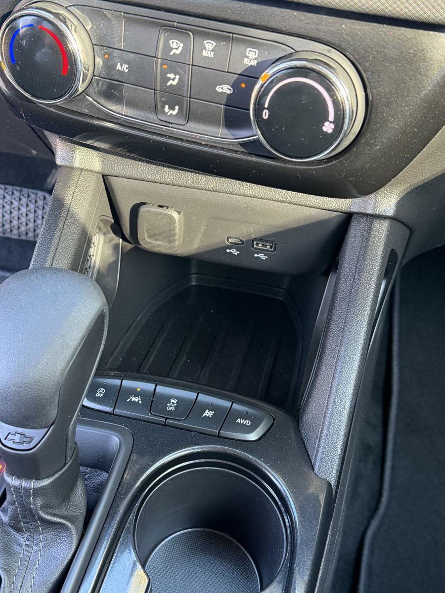 Used 2025 Chevrolet TrailBlazer LT AWD/4WD image 8