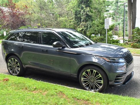 Used 2024 Land Rover Range Rover Velar Dynamic SE AWD/4WD image 10