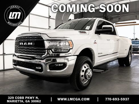 Used 2019 RAM 3500 Limited w/ Max Tow Package AWD/4WD image 1