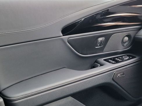 New 2026 Lincoln Nautilus Premier w/ Equipment Group 102A image 35