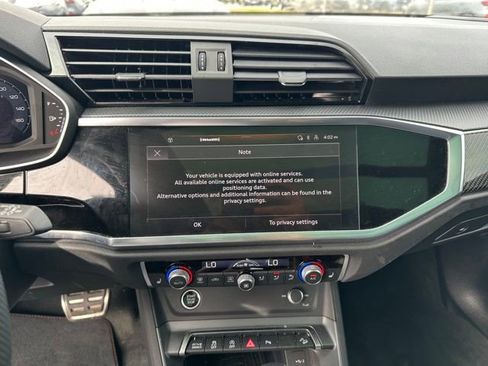 Used 2025 Audi Q3 2.0T Premium Plus AWD/4WD image 22