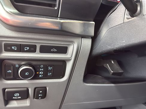 Certified 2022 Ford F150 Lariat AWD/4WD image 17