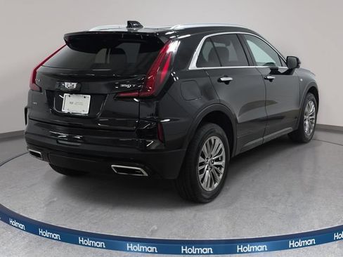 Certified 2025 Cadillac XT4 Premium Luxury AWD/4WD image 5