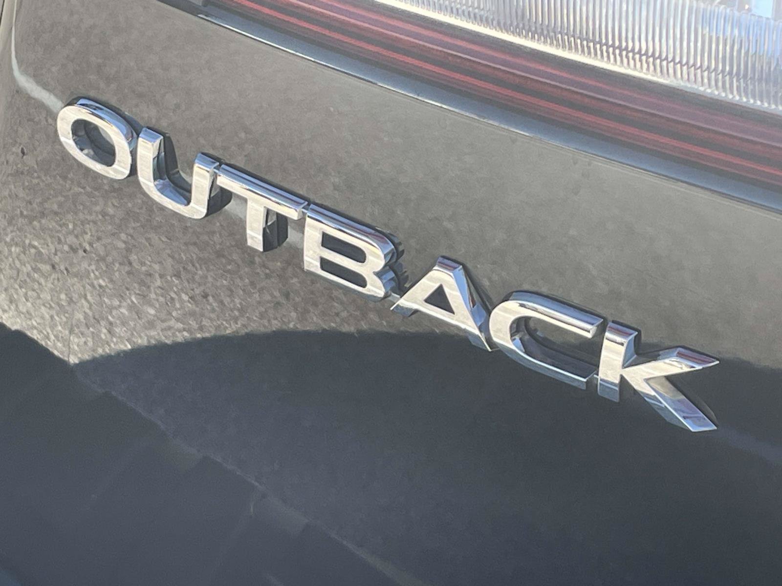 Used 2019 Subaru Outback 2.5i Premium w/ Popular Package #2 AWD/4WD image 10