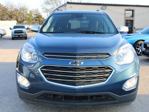 Used 2017 Chevrolet Equinox Premier w/ Enhanced Convenience Package AWD/4WD image 8