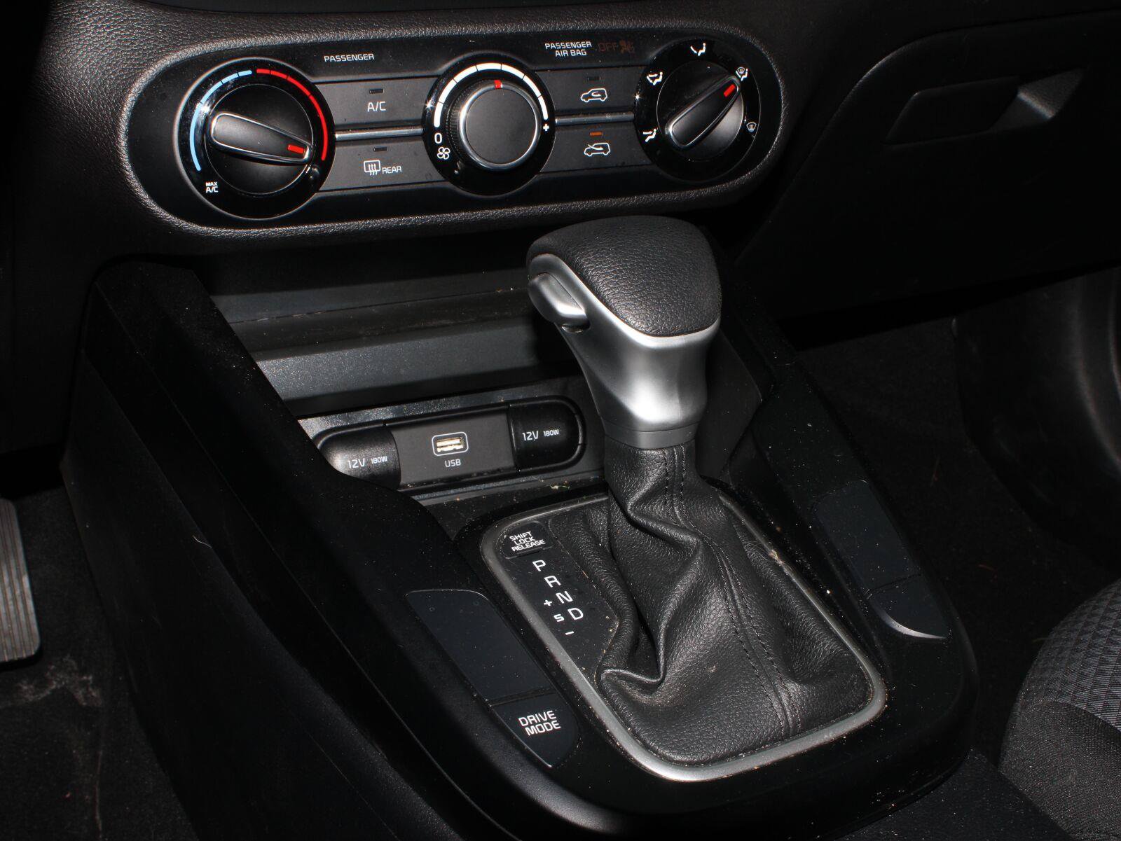 Used 2023 Kia Soul LX FWD image 16