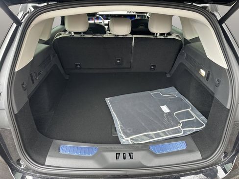 New 2026 Lincoln Nautilus Premier w/ Equipment Group 102A image 7