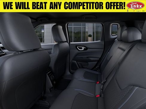 New 2026 Jeep Compass Latitude AWD/4WD image 24