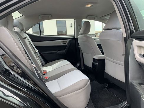 Used 2017 Toyota Corolla LE FWD image 26