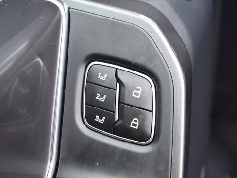 Used 2023 Ford F150 Lariat w/ Equipment Group 502A High image 16