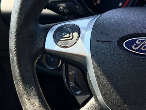 Used 2013 Ford Escape SE FWD image 9