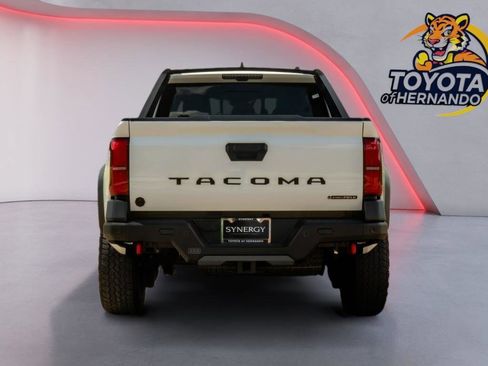 Used 2025 Toyota Tacoma 4x4 Double Cab Hybrid w/ Tow Tech Package image 6