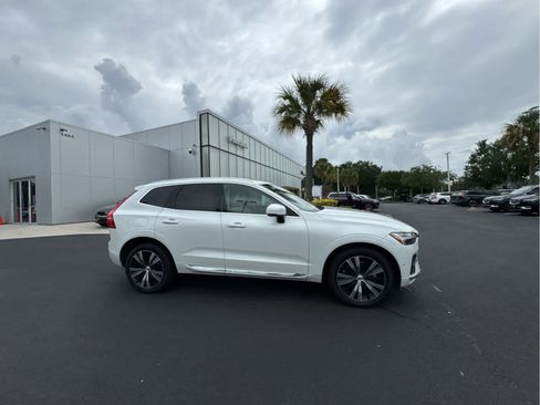 Used 2023 Volvo XC60 B5 Plus AWD/4WD image 18