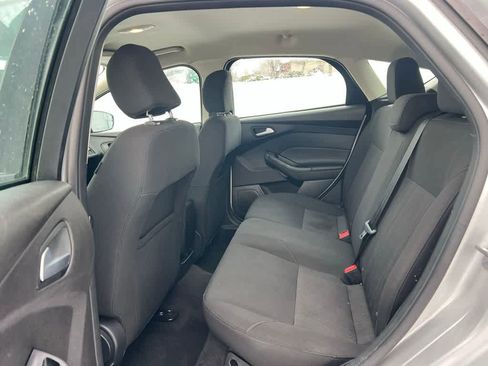 Used 2017 Ford Focus SE image 14