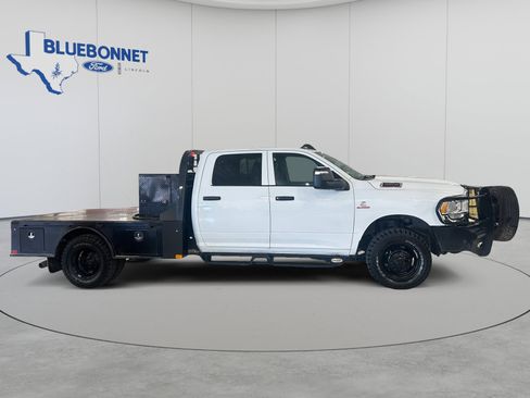 Used 2024 RAM 3500 Tradesman w/ Safety Group AWD/4WD image 3