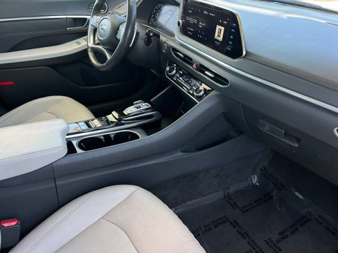 Used 2023 Hyundai Sonata Limited FWD image 16