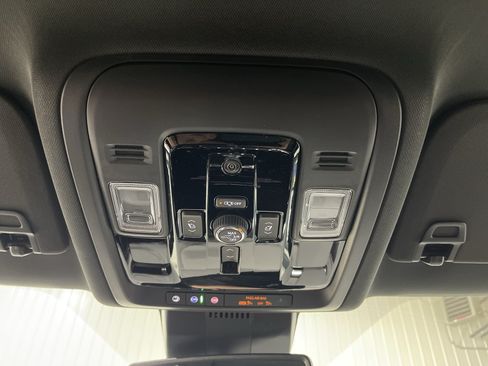 New 2026 GMC Yukon XL Elevation AWD/4WD image 21